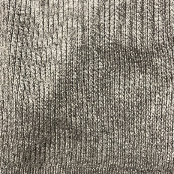 H&M Lightweight Sweater Keyhole Mock Neck Top - Picture 3 of 6